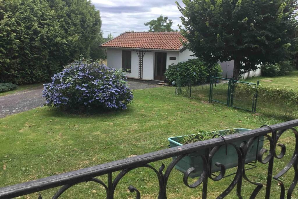 Breesfalt Gite Accomodation Villa Maisonnais-Sur-Tardoire Exterior photo